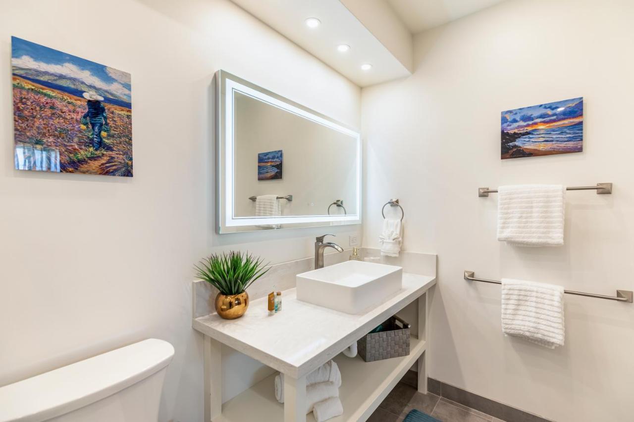 Rare Upscale Oasis - 2 Bed,2 Bath - Kuau Plaza -